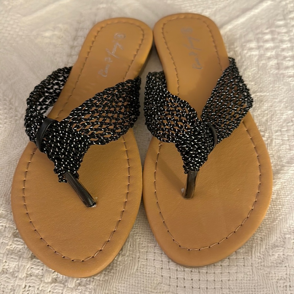 SANDALS